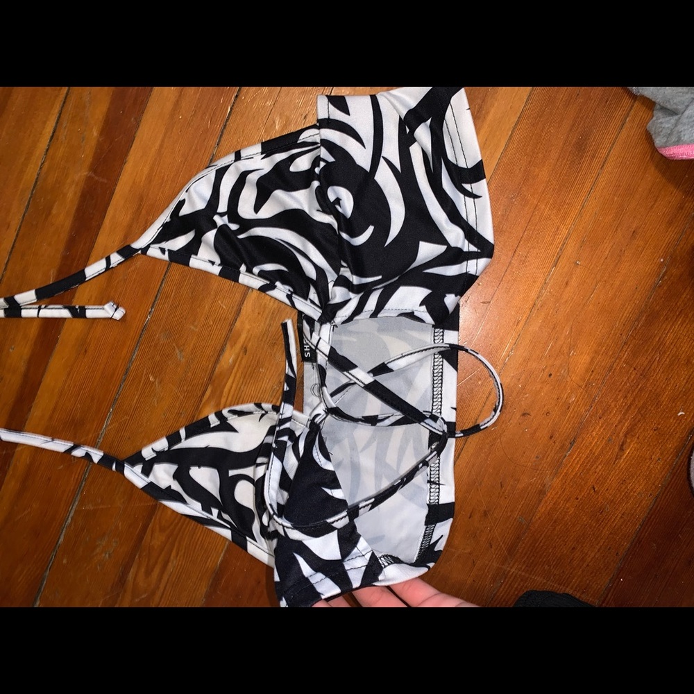 Black and white tie tank top